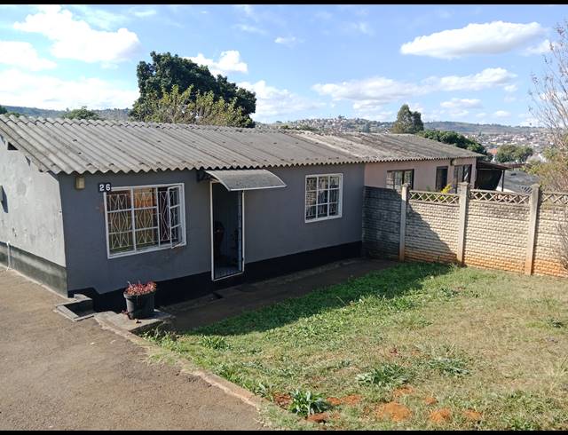 2 BEDROOM FREEHOLD FOR SALE IN NORTHDALE